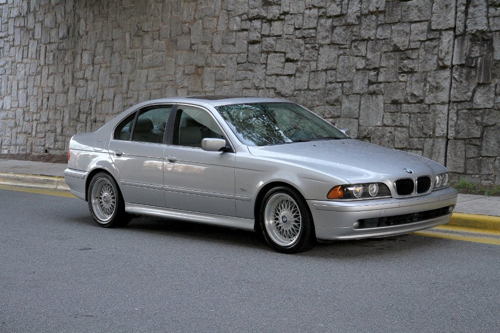 2001 BMW 525i | Motorcar Studio