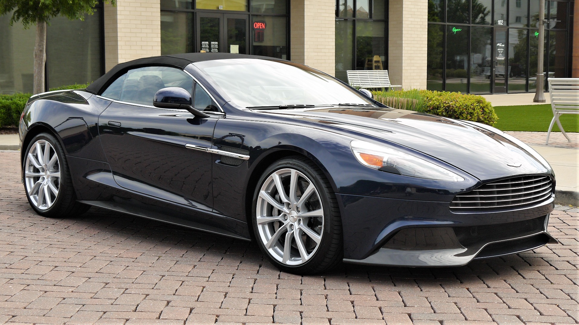 Used 2015 Aston Martin Vanquish Volante For Sale (Sold) | Autobahn South  Stock #K02287