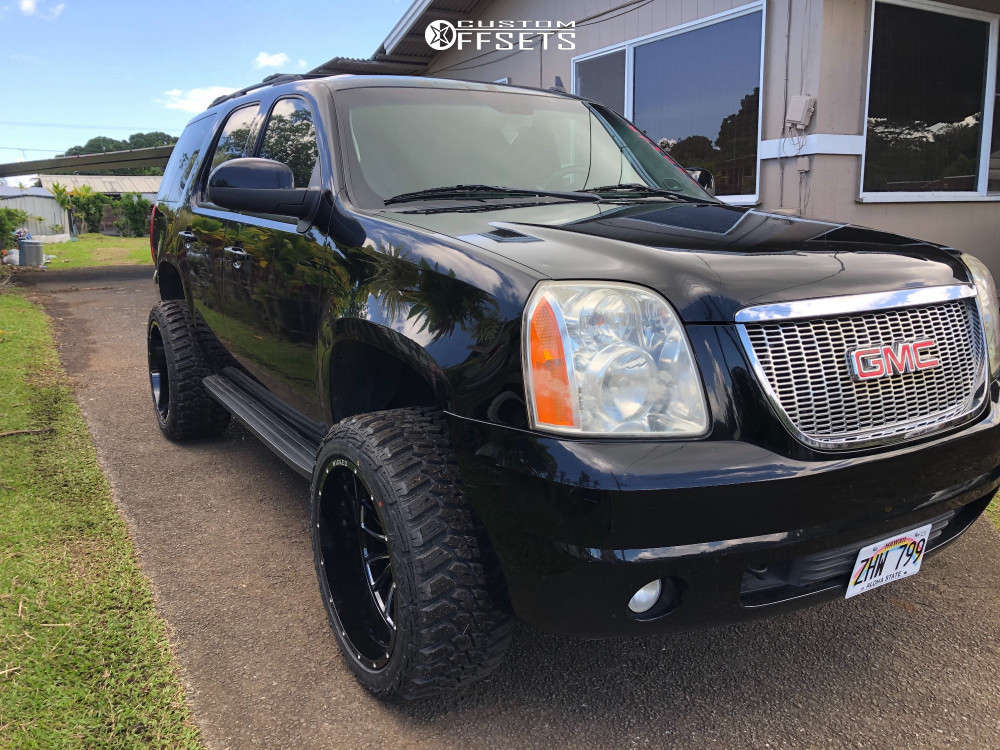 2009 GMC Yukon with 22x12 -44 Wicked Offroad W908 and 33/12.5R22 Kanati Mud  Hog and Suspension Lift 3.5" | Custom Offsets