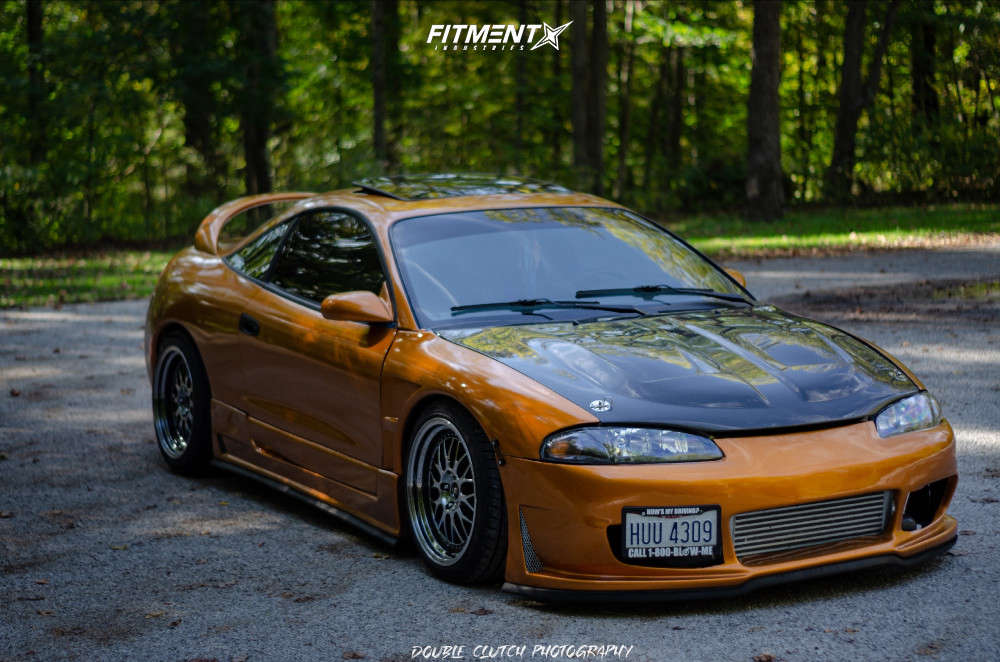 1998 Mitsubishi Eclipse GST with 18x8.5 ESR Sr01 and Achilles 225x40 on  Coilovers | 819292 | Fitment Industries