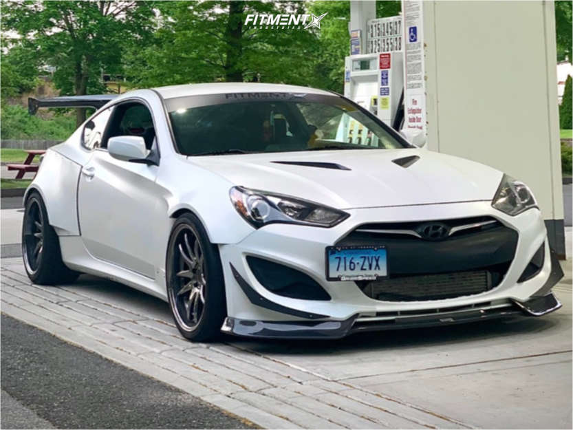 2013 Hyundai Genesis Coupe 2.0T with 19x9.5 Aodhan Ds02 and Kumho 255x35 on  Coilovers | 1729239 | Fitment Industries