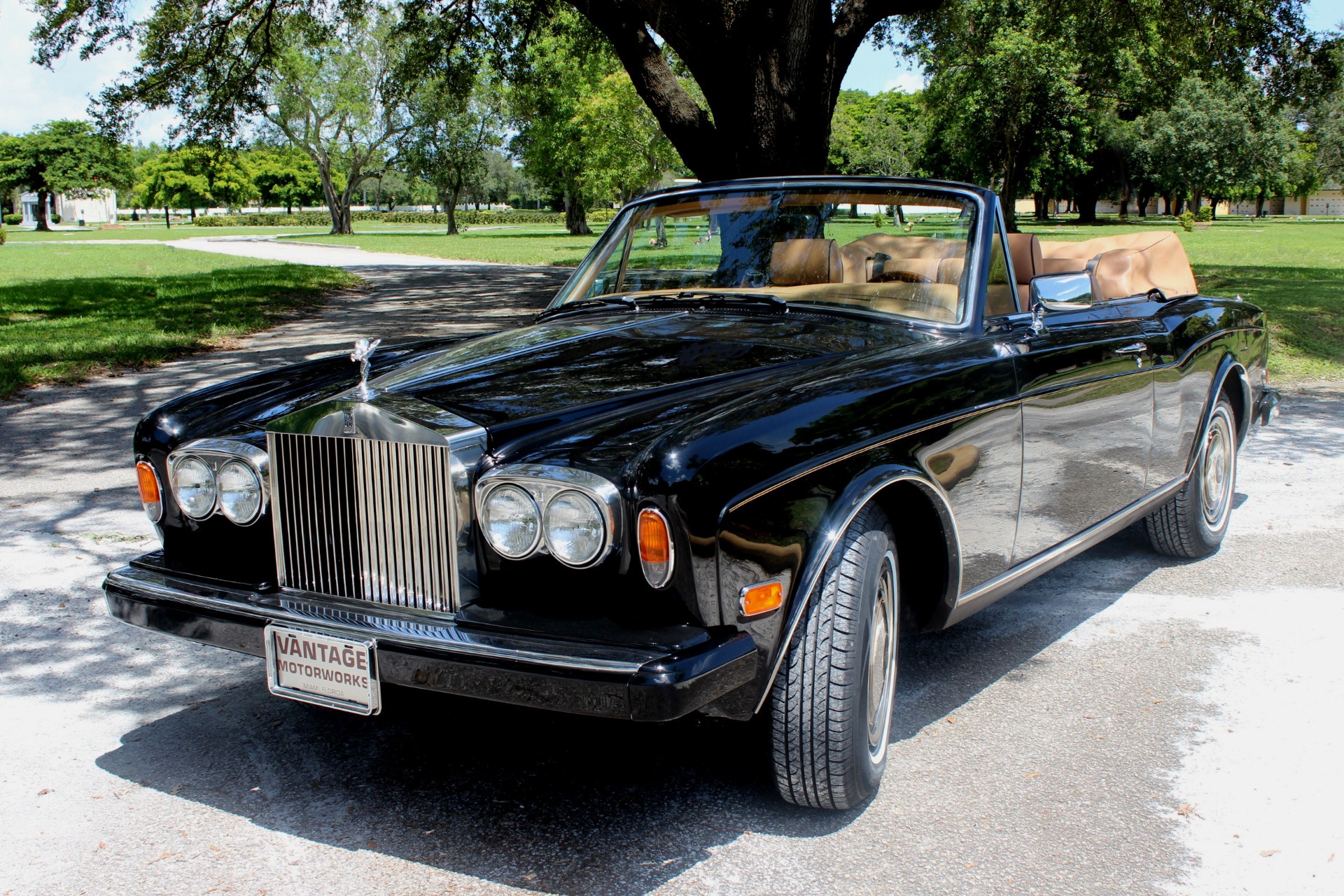 Used 1995 Rolls-Royce Corniche IV 2nd Series Last Year of Production For  Sale (Special Pricing) | Vantage Motorworks Inc. Stock #SCX50084