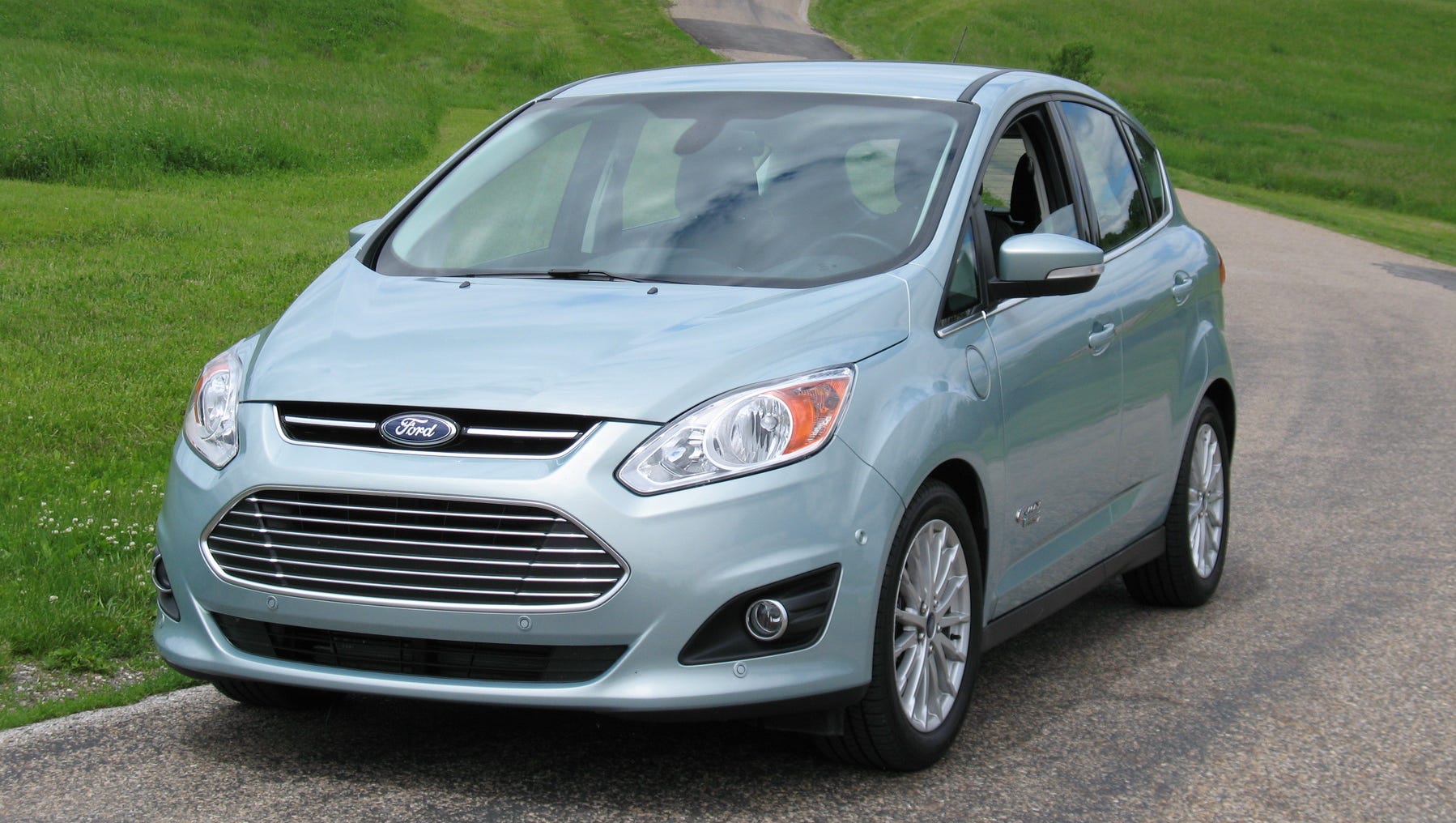 2016 Ford C-MAX Hybrid/Energi continues to excite