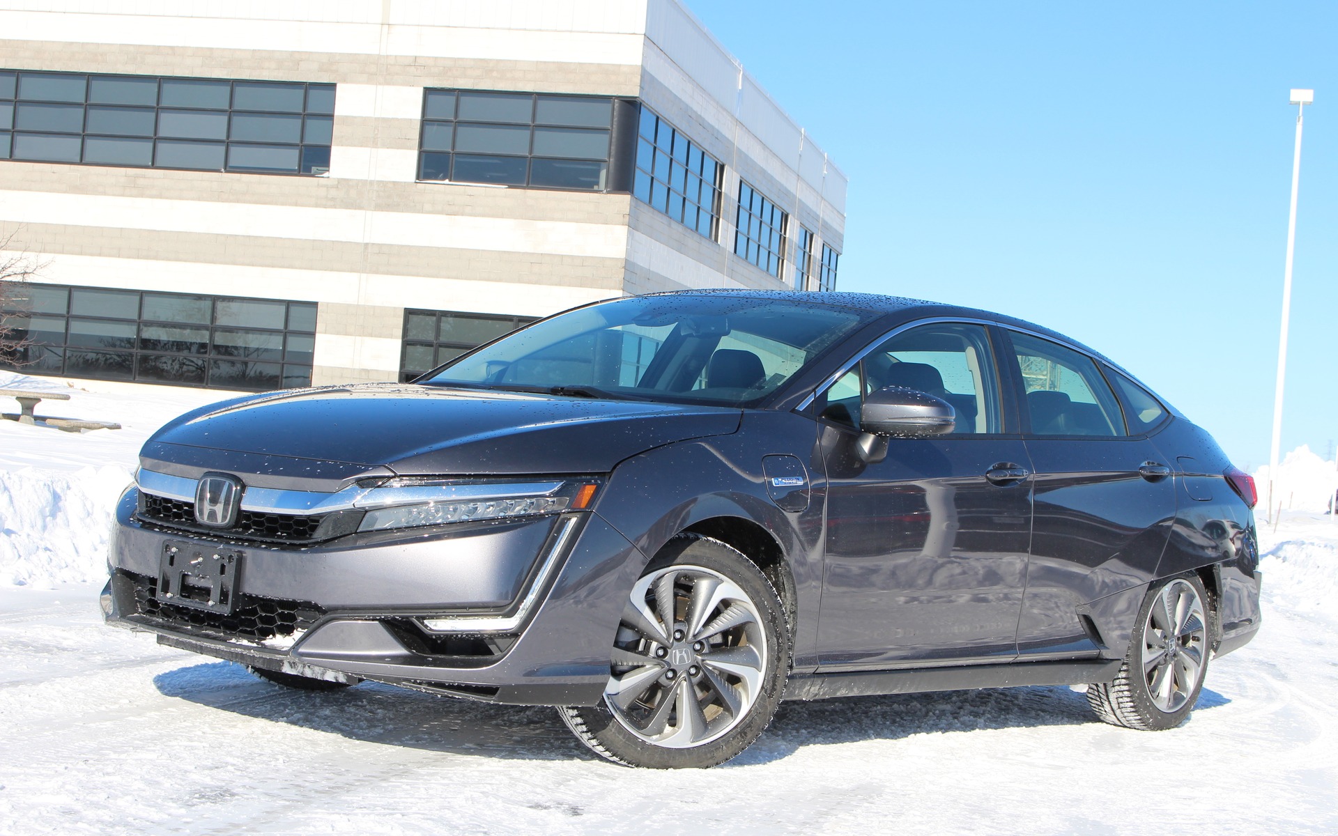 2018 Honda Clarity Plug-in Hybrid: Fantastic in Every Way Except One - The  Car Guide