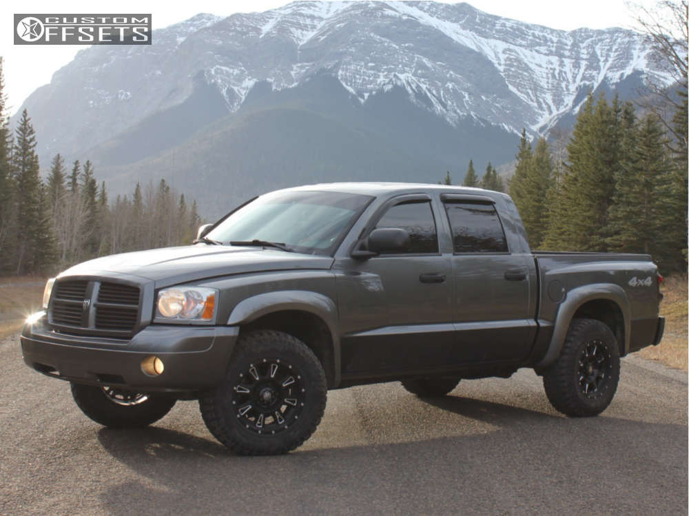 2006 Dodge Dakota with 17x9 K2 Offroad Denali and 33/10.5R17 Accelera Phi  and Stock | Custom Offsets