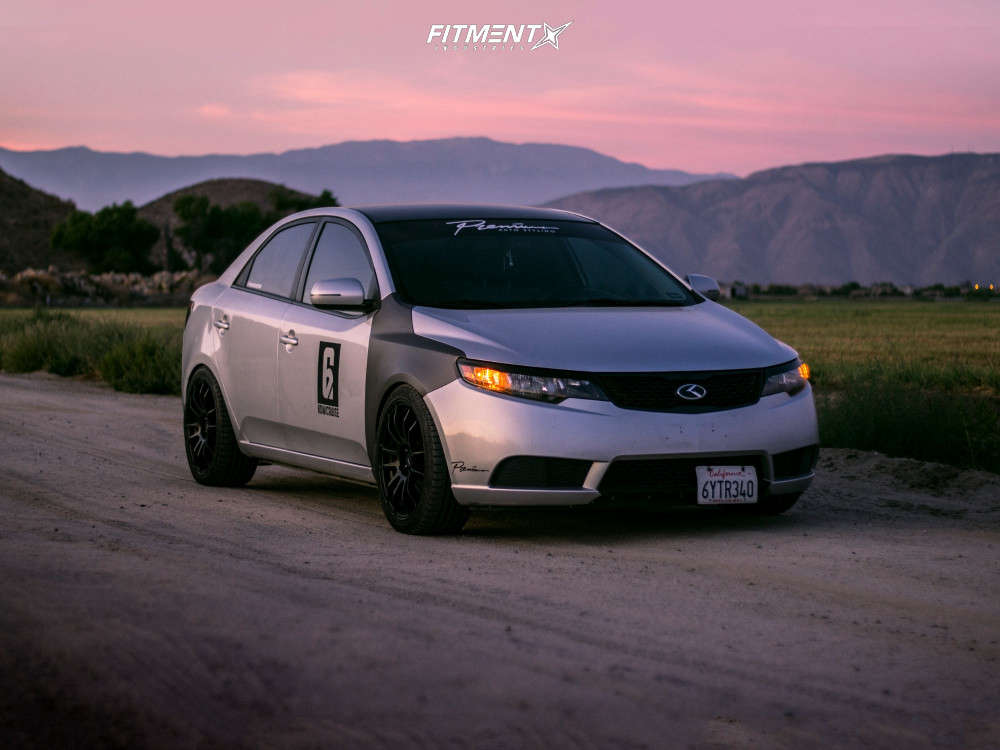 2013 Kia Forte EX with 18x8 AVID1 AV20 and Accelera 225x40 on Lowering  Springs | 863013 | Fitment Industries