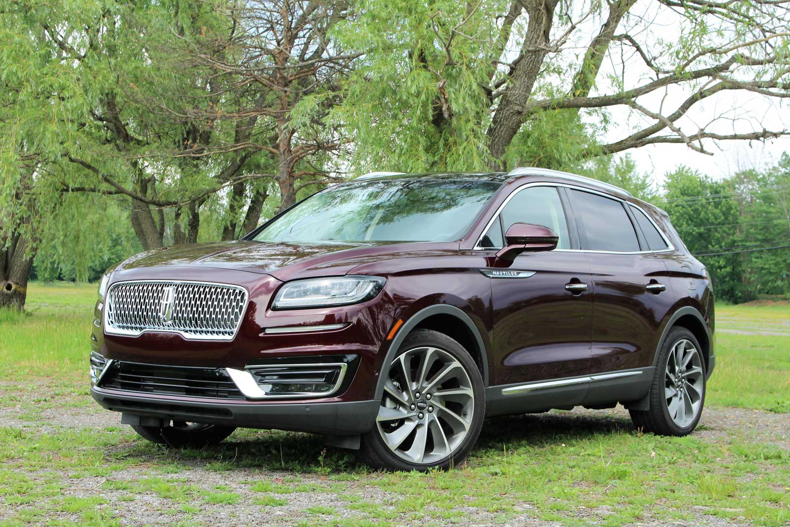 Should You Buy a 2020 Lincoln Nautilus? - Motor Illustrated