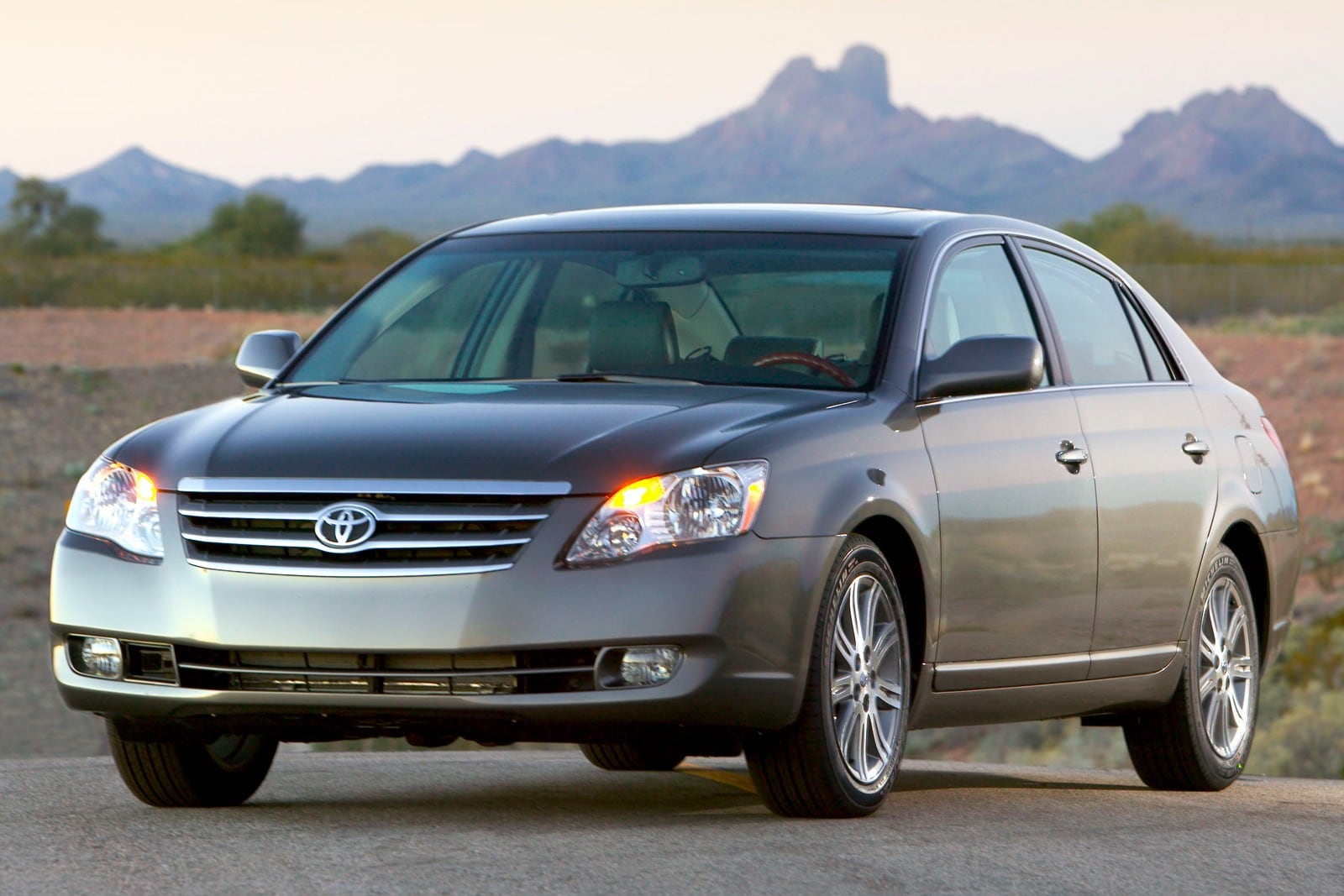 2007 Toyota Avalon Review & Ratings | Edmunds