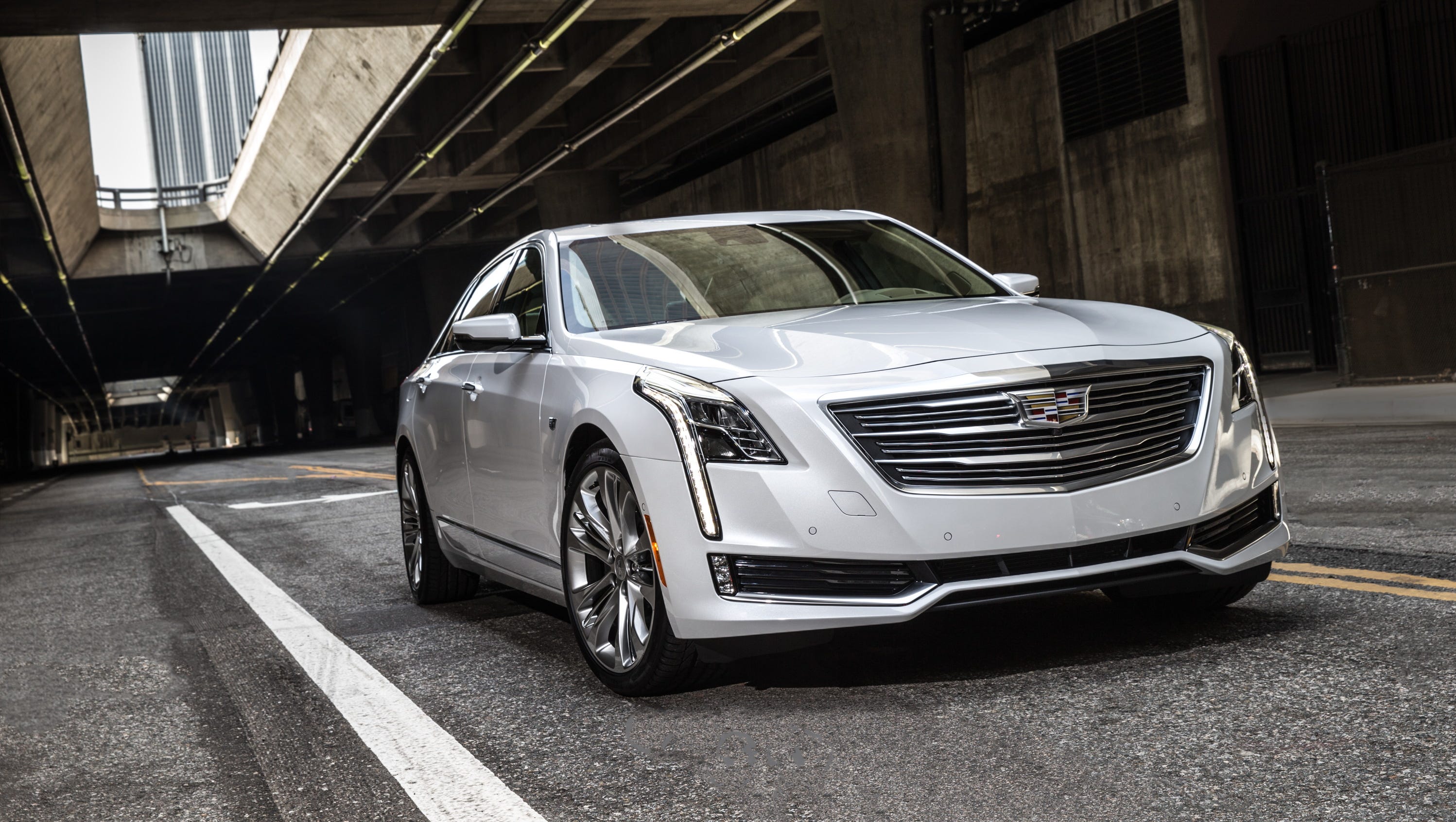 Cadillac CT6 plug-in hybrid goes on sale in spring 2017