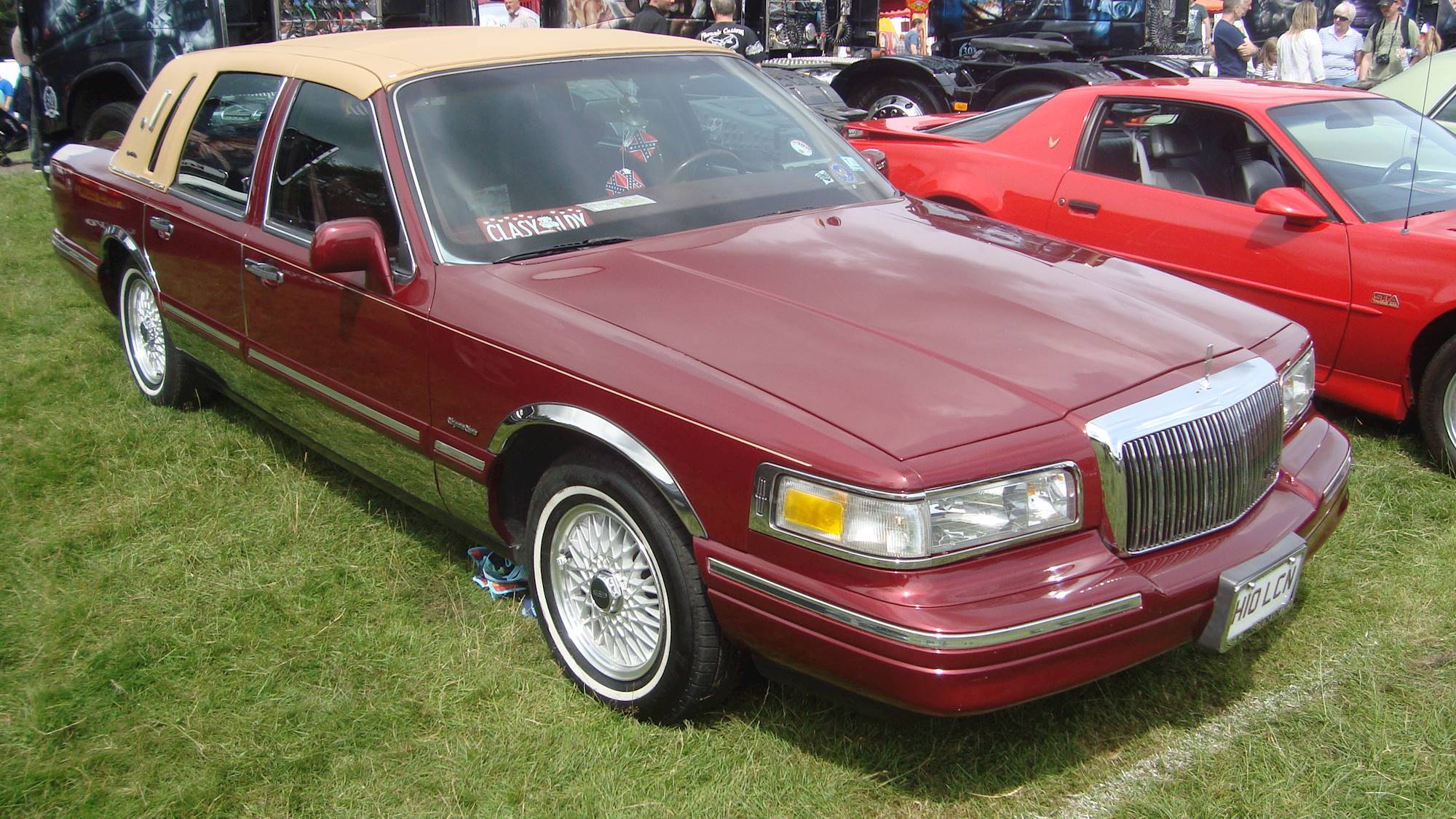 1997 Lincoln Continental Base - Sedan 4.6L V8 auto