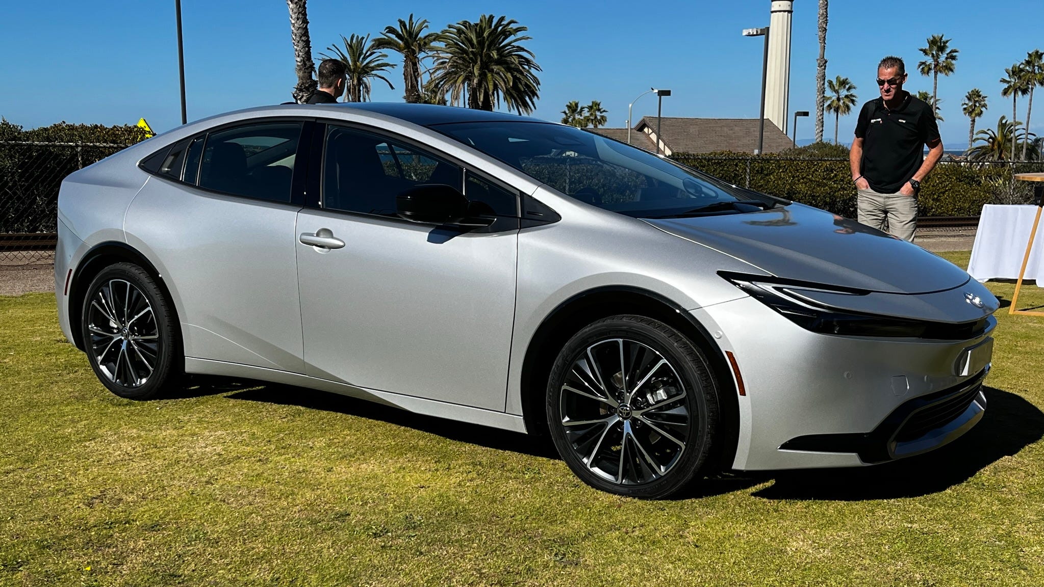 2023 Toyota Prius feels familiar despite new looks and added power