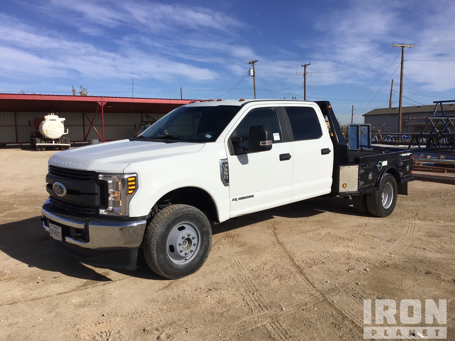 2018 Ford F 350 XL 4x4 Crew Cab Flatbed Truck in Odessa, Texas, United  States (TruckPlanet Item #8818409)