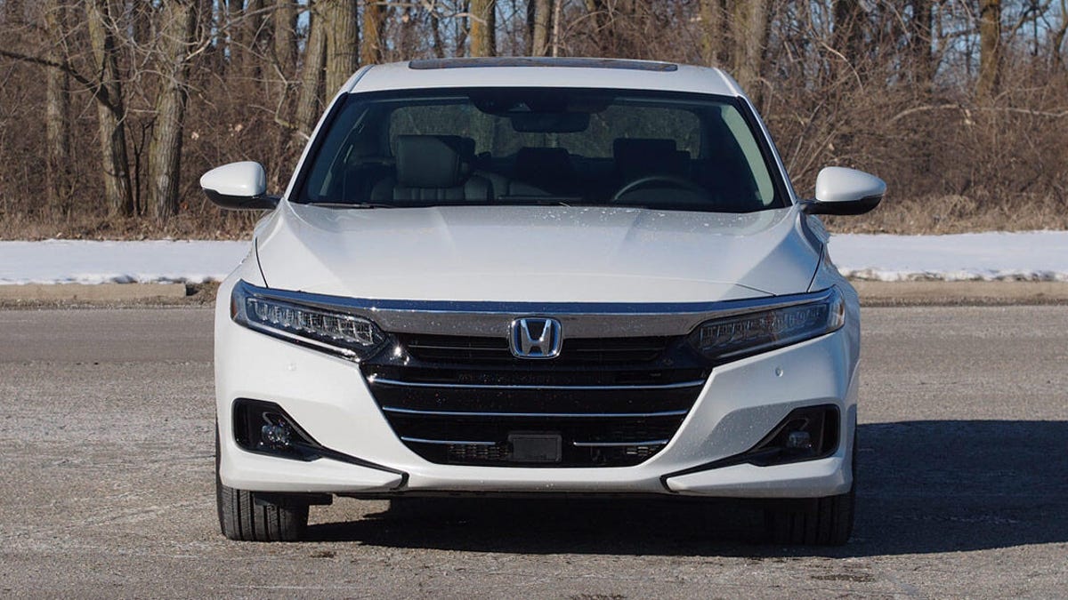 2021 Honda Accord Hybrid review: Enhanced efficiency, no compromises - CNET