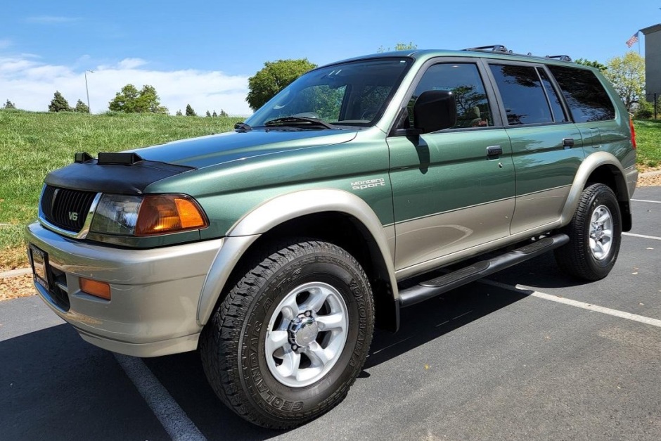 No Reserve: 1998 Mitsubishi Montero Sport LS 4x4 5-Speed for sale on BaT  Auctions - sold for $14,250 on May 28, 2022 (Lot #74,632) | Bring a Trailer