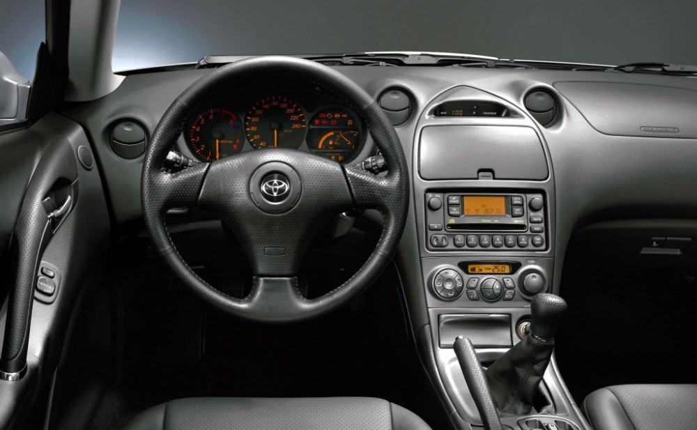 Toyota Celica 2002 Coupe (2002 - 2005) reviews, technical data, prices