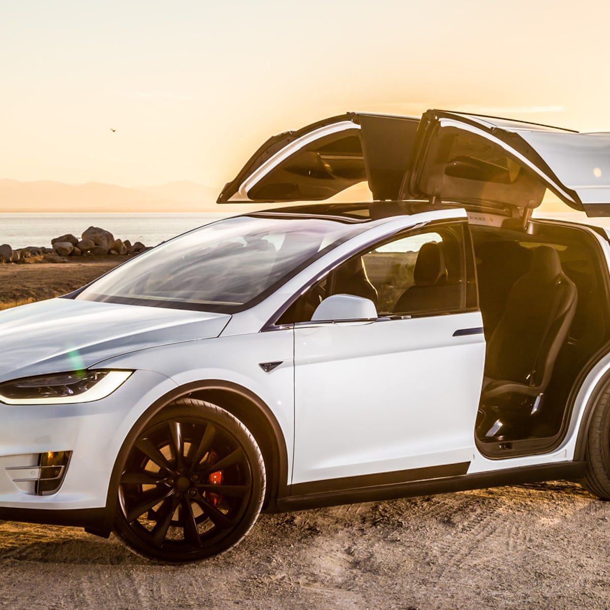 Tesla Model X review: 'The volume goes up to a Spinal Tap 11' | Motoring |  The Guardian