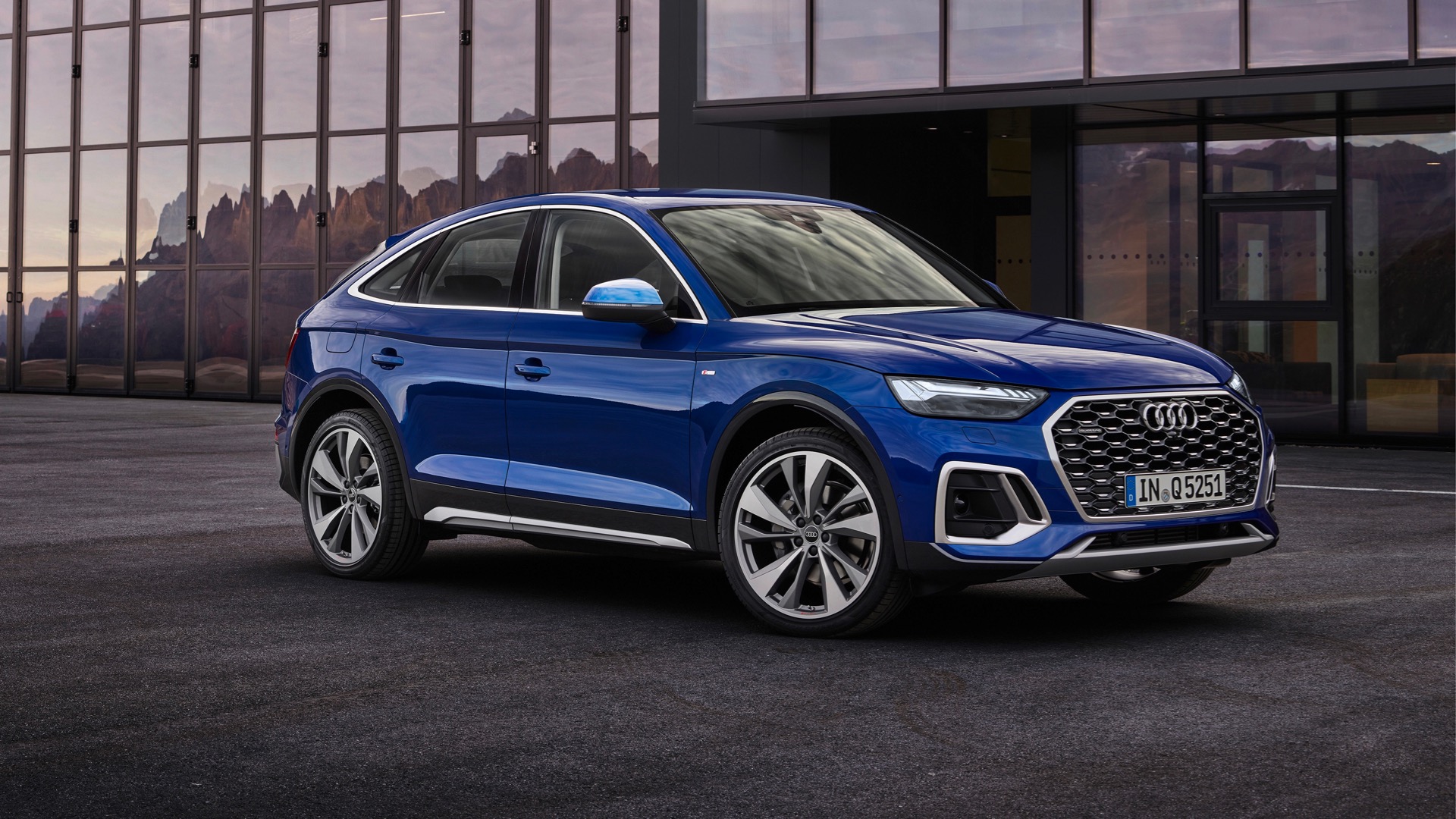 2021 Audi Q5 and Q5 Sportback earn Top Safety Pick+ award