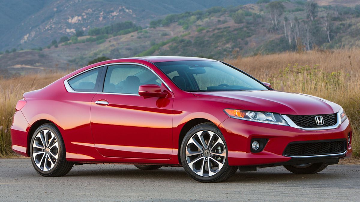 2013 Honda Accord Sedan and Coupe/2014 Plug-In Hybrid Photos and Info  &#8211; News &#8211; Car and Driver