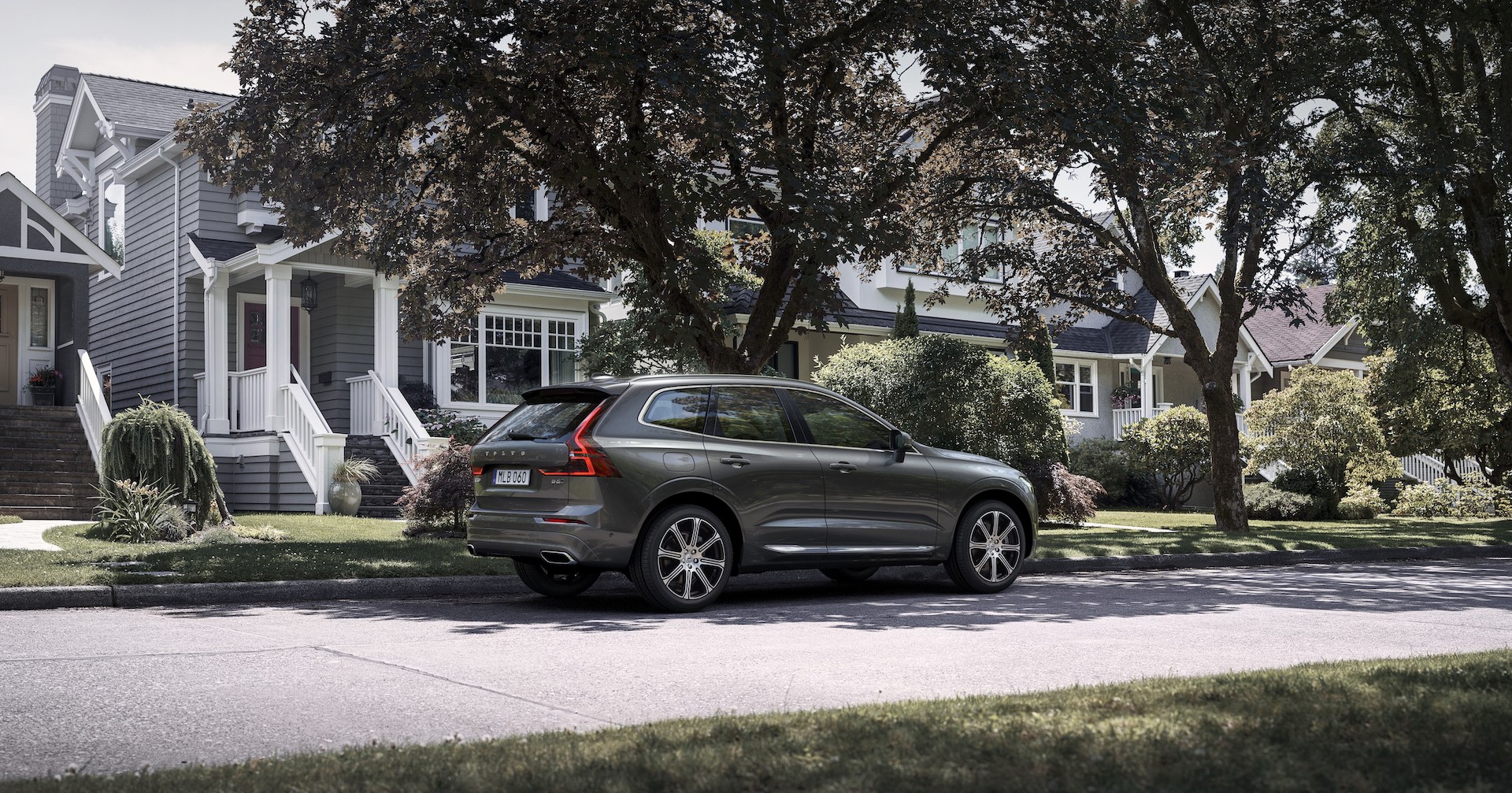 Review update: 2021 Volvo XC60 Recharge plug-in hybrid deserves a closer  look