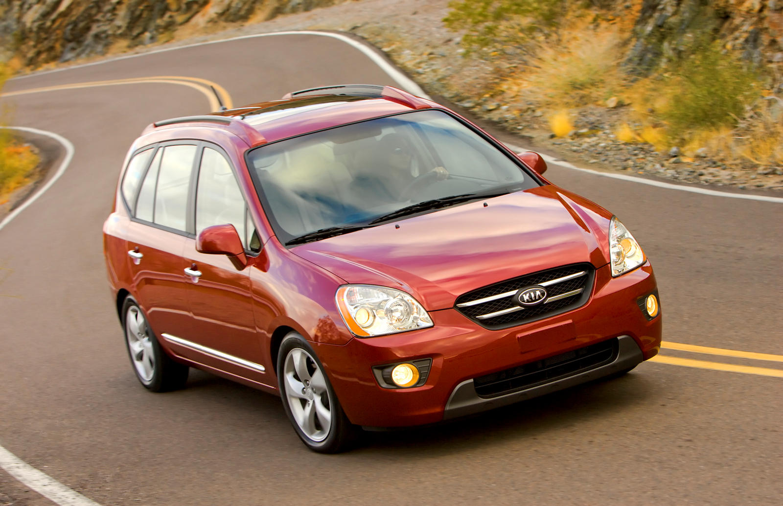 2010 Kia Rondo: Review, Trims, Specs, Price, New Interior Features,  Exterior Design, and Specifications | CarBuzz