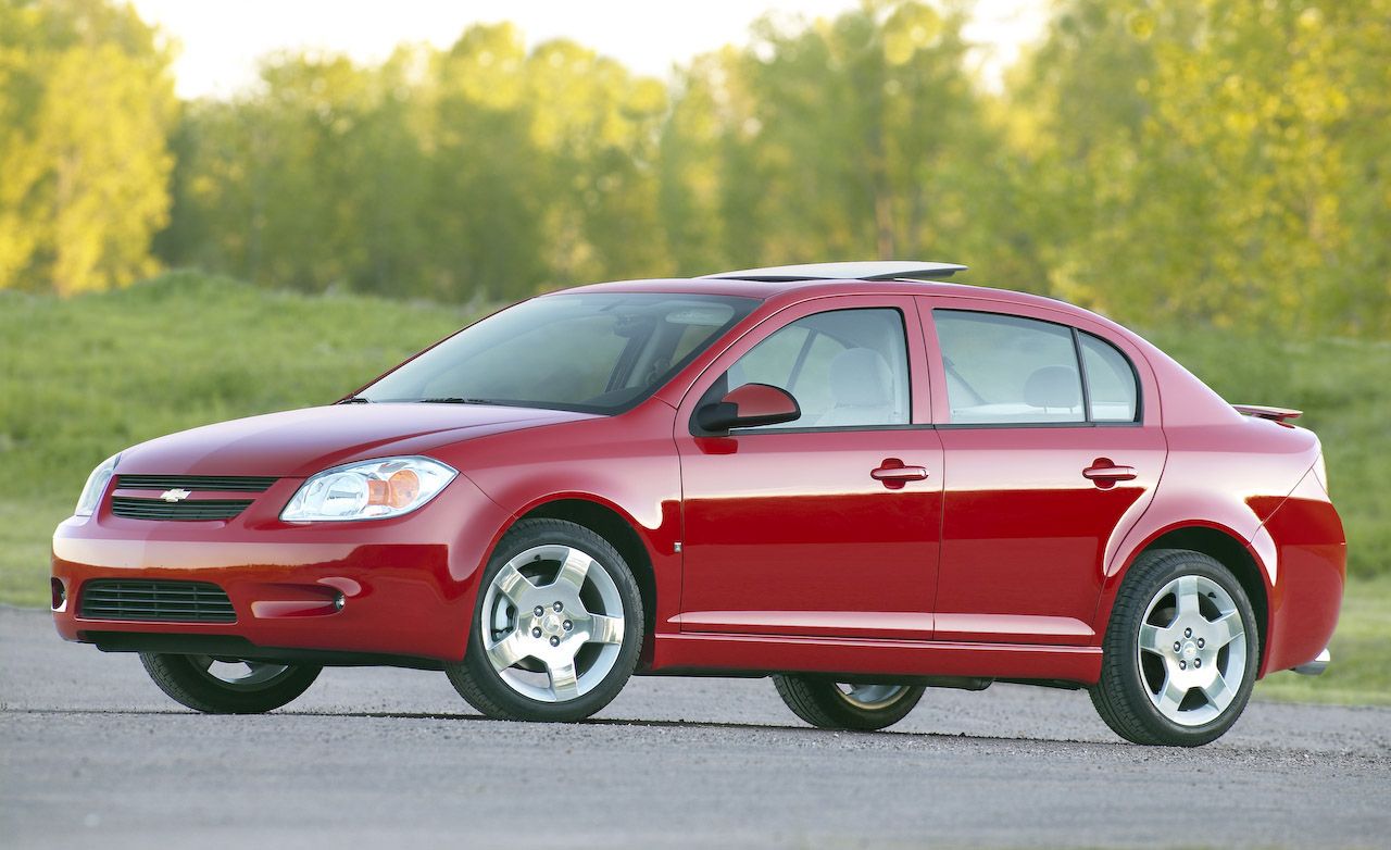 2010 Chevrolet Cobalt Review, Pricing and Specs