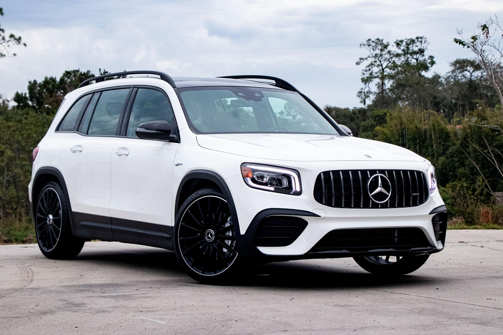 2022 Mercedes-AMG GLB 35 Review, Pricing | Mercedes AMG GLB 35 SUV Models |  CarBuzz