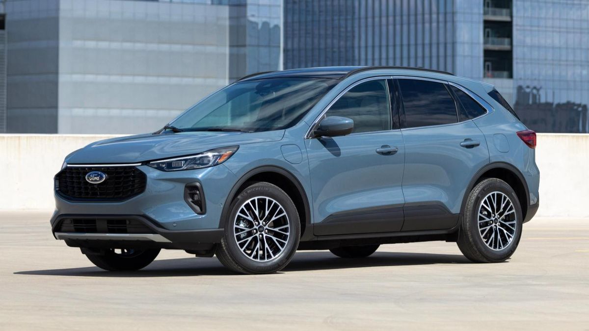 2023 Ford Escape Gets a Glow-Up with Handsome Design Updates