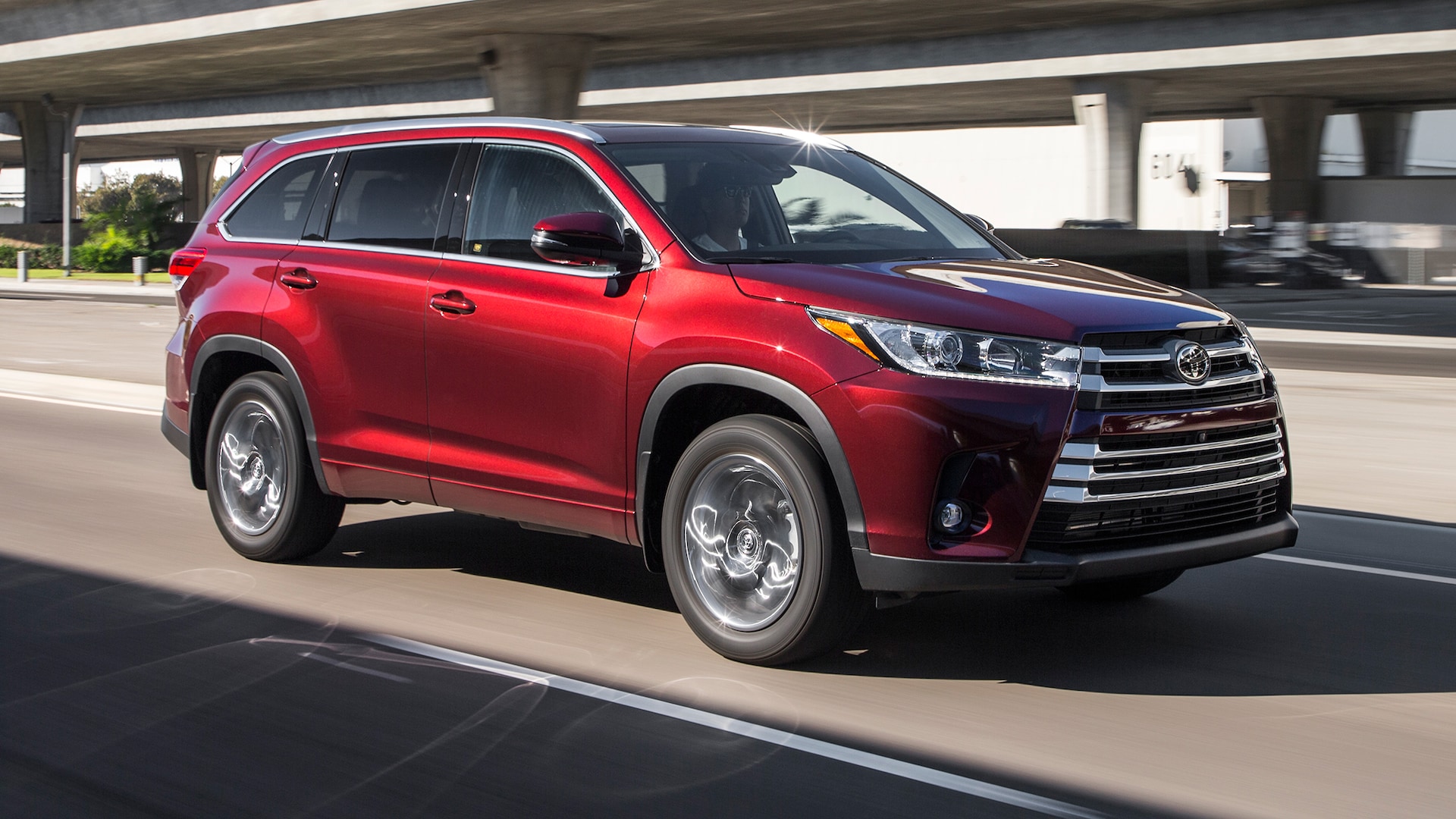 2019 Toyota Highlander Limited Platinum AWD First Test: Aging but Capable