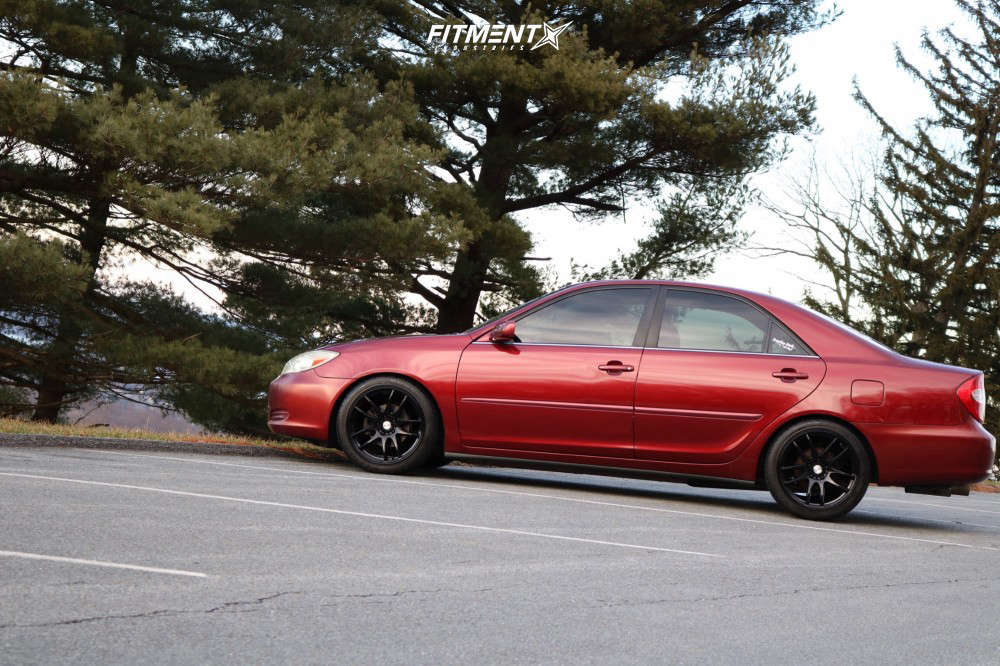 2004 Toyota Camry LE with 18x8.5 ESR Sr08 and Federal 235x40 on Coilovers |  555154 | Fitment Industries