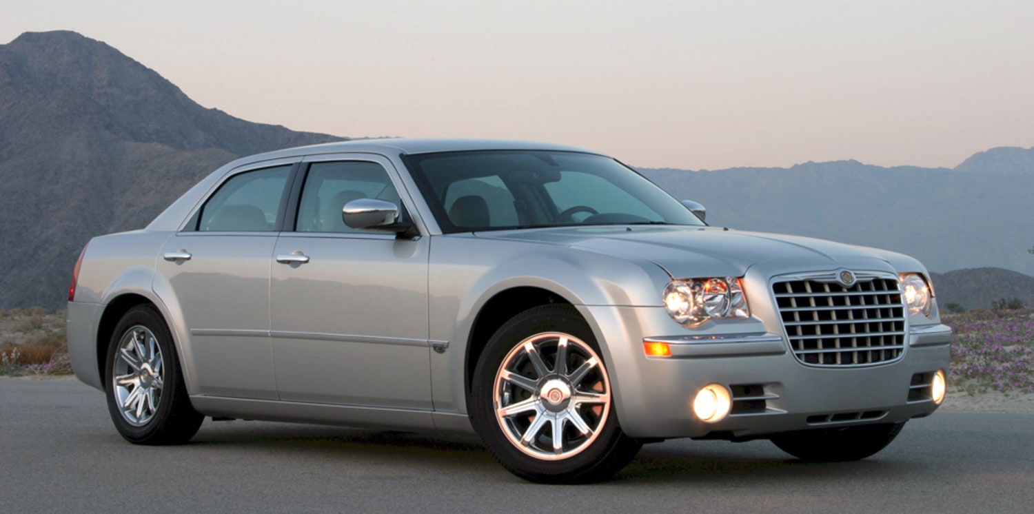 Chrysler 300C tops Motor Trend list for 2005