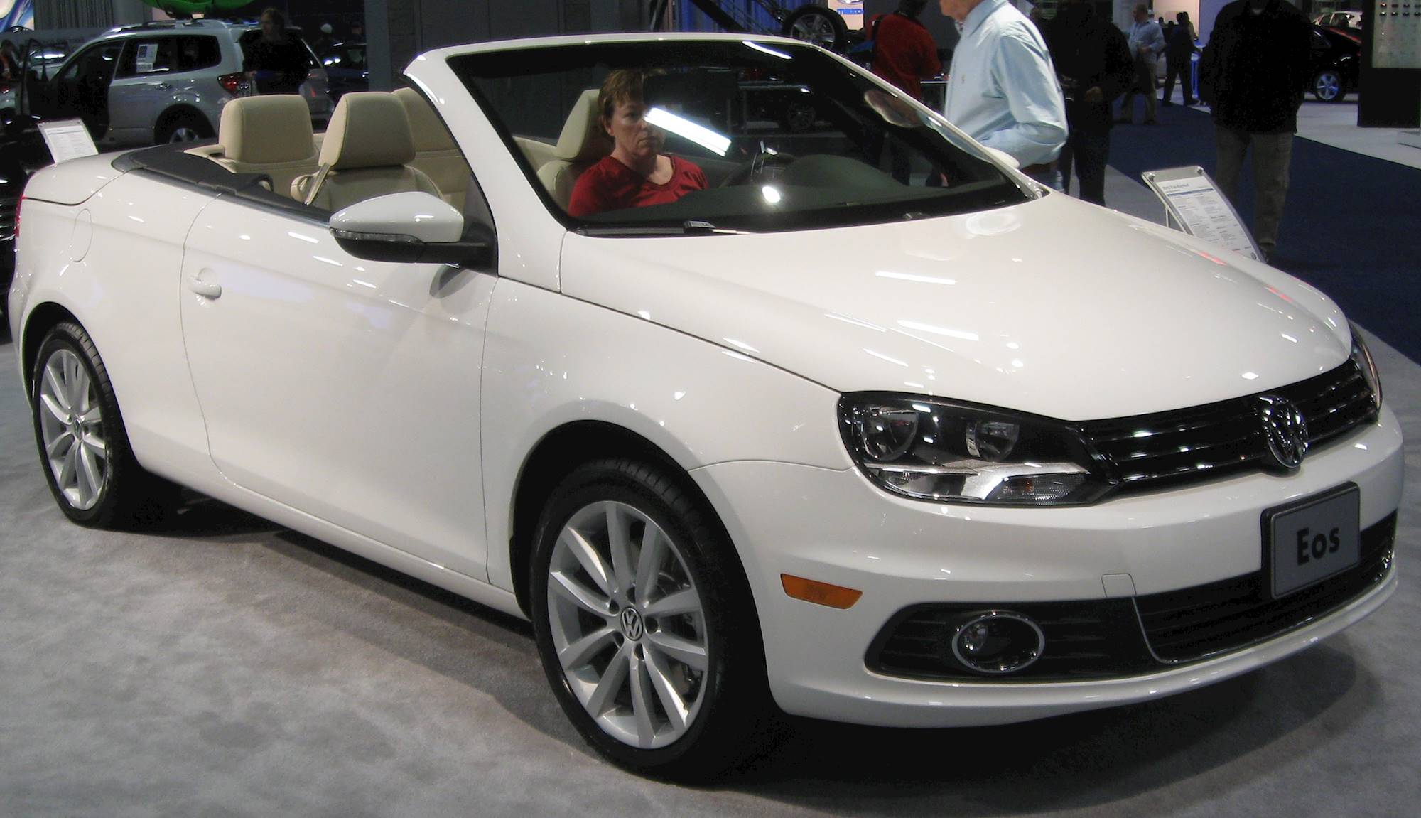 2012 Volkswagen Eos Lux SULEV - Convertible 2.0L Turbo Automated Manual