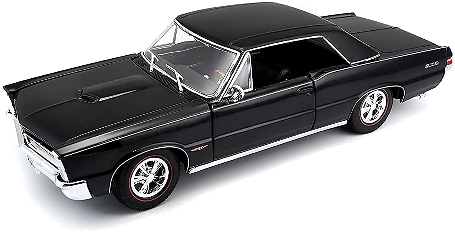 Amazon.com: Maisto 1:18 Scale 1965 Pontiac GTO (Hurst Edition) Diecast  Vehicle (Colors May Vary) : NA: Toys & Games