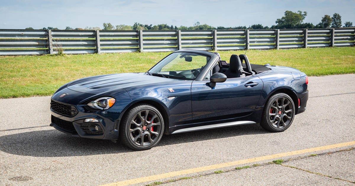 Fiat 124 Spider and 500L discontinued for 2021, only the 500X remains - CNET