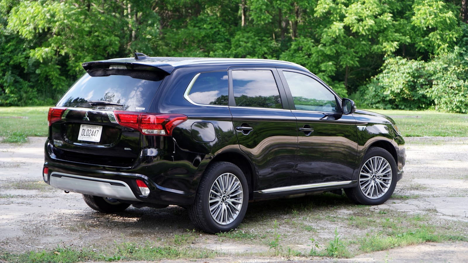 2021 Mitsubishi Outlander PHEV Road Test Review | Improved but falling  behind - Autoblog