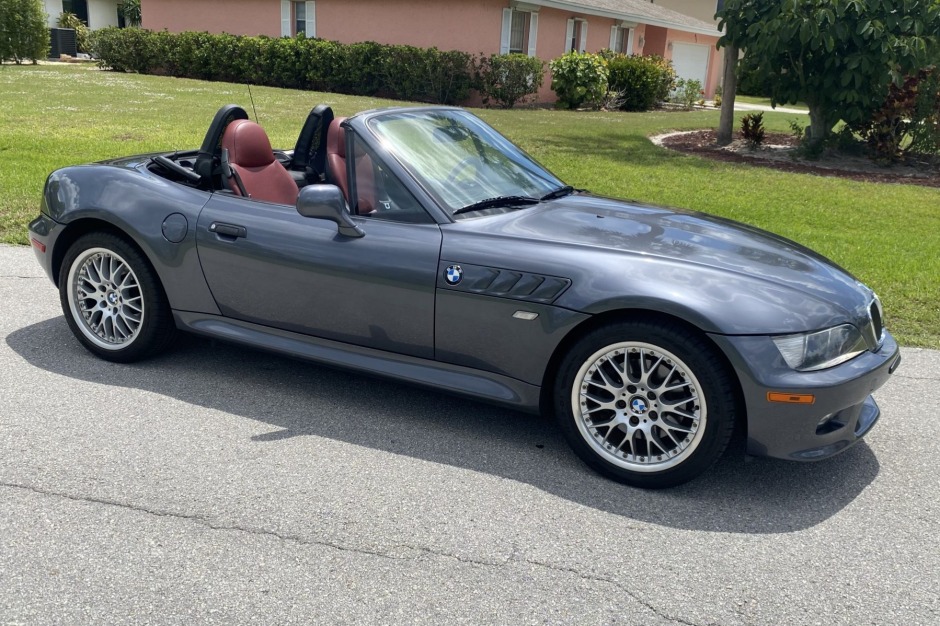 2001 BMW Z3 3.0i 5-Speed for sale on BaT Auctions - sold for $15,250 on  August 14, 2021 (Lot #53,123) | Bring a Trailer