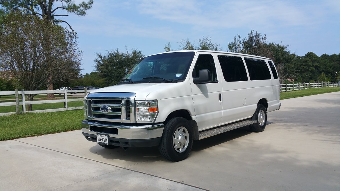 Used 2010 Ford E-350 XLT Super Duty w/Advance Trac &amp; Flex Fuel for sale  #WS-... | We Sell Limos