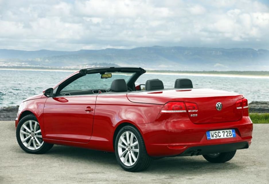 Volkswagen Eos 2011 review | CarsGuide