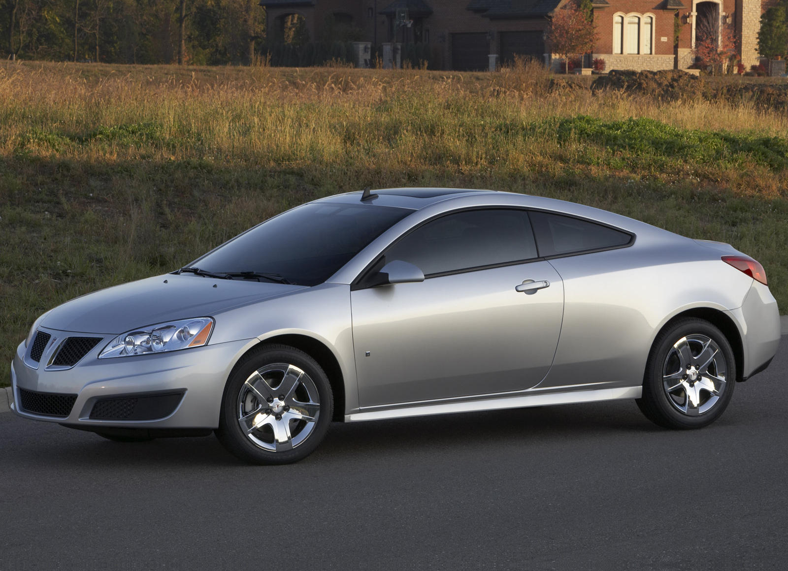 2009 Pontiac G6 Coupe: Review, Trims, Specs, Price, New Interior Features,  Exterior Design, and Specifications | CarBuzz