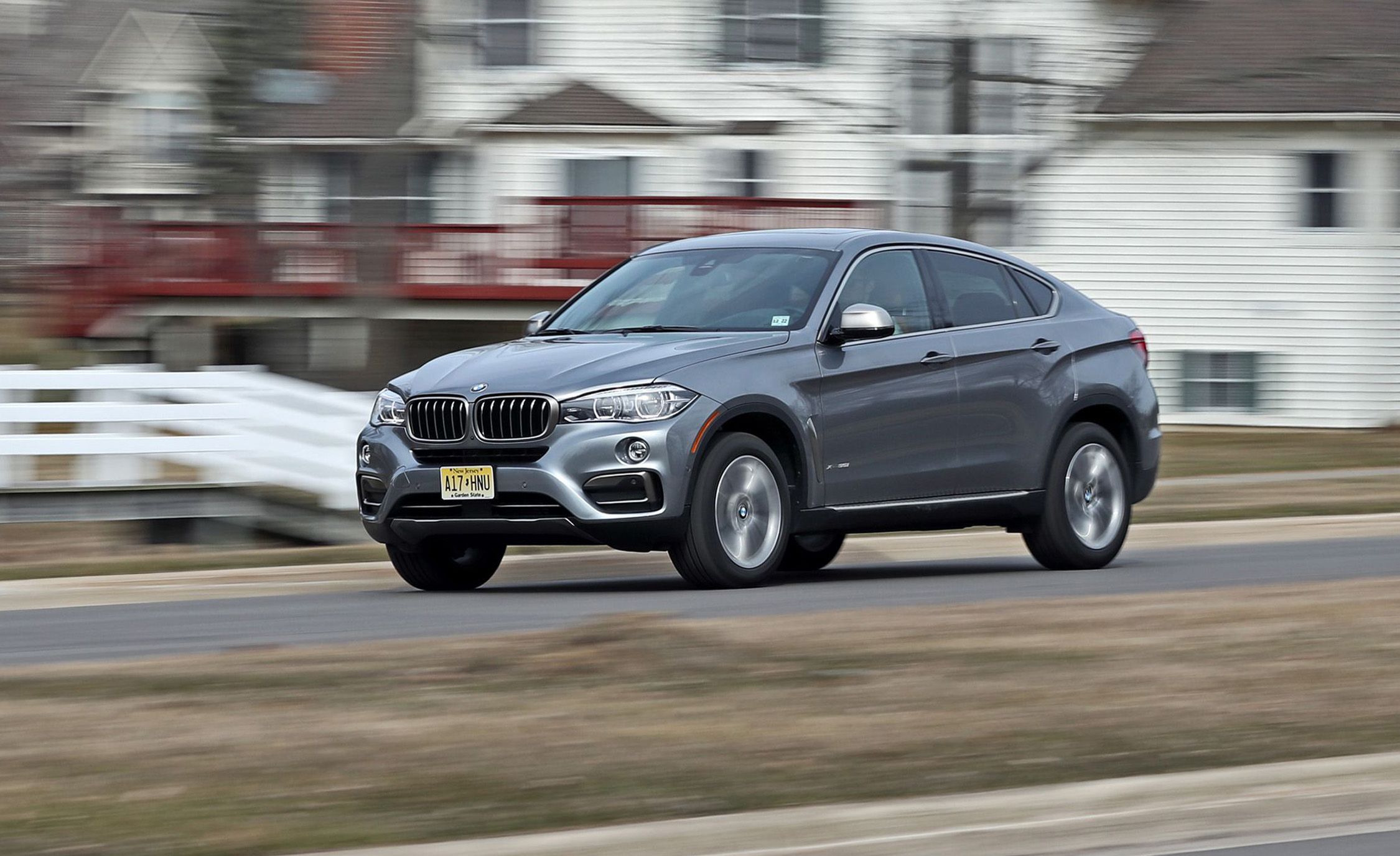Tested: 2018 BMW X6 xDrive35i Is Still Funky and Fleet