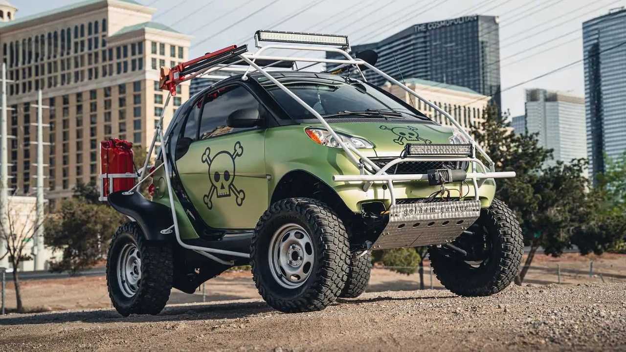 Wild Smart Fortwo Is Part City Car, Part Monster Truck, All Awesome