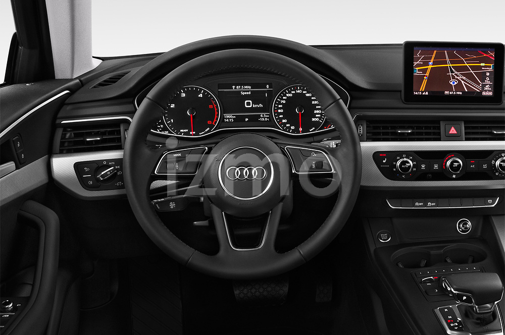 2018 Audi A4 Avant Sport 5 Door Wagon | izmostock