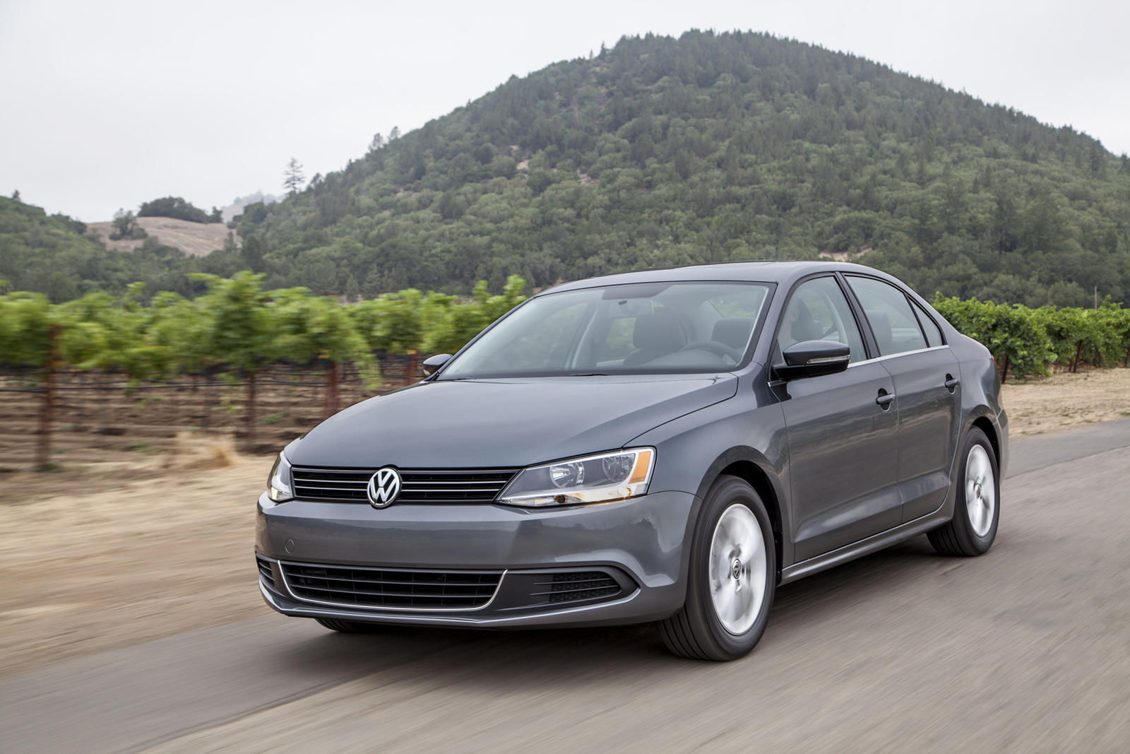 2013 Volkswagen Jetta: Review, Trims, Specs, Price, New Interior Features,  Exterior Design, and Specifications | CarBuzz