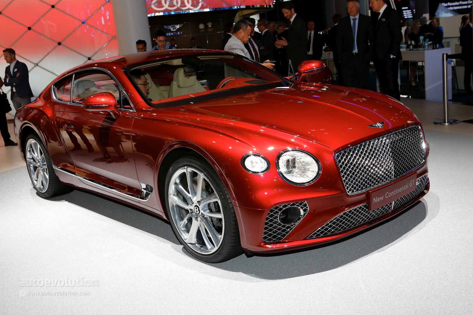 2018 Bentley Continental GT Is Predictably Irresistible in The Flesh -  autoevolution