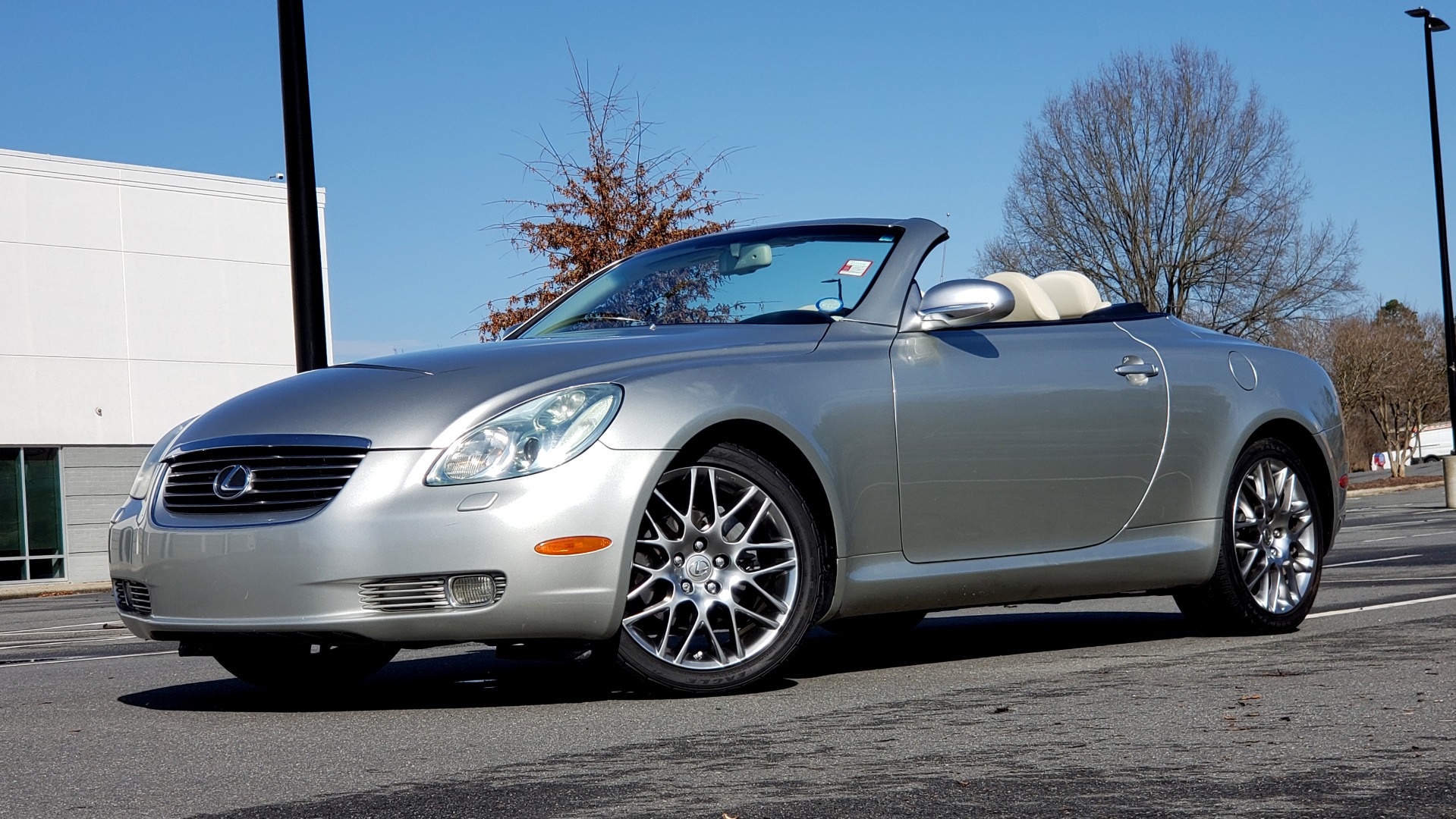 Used 2004 Lexus SC 430 CONVERTIBLE / 4.3L V8 / 5-SPD AUTO / MARK LEVINSON /  18IN WHEELS For Sale ($13,995) | Formula Imports Stock #FC10936