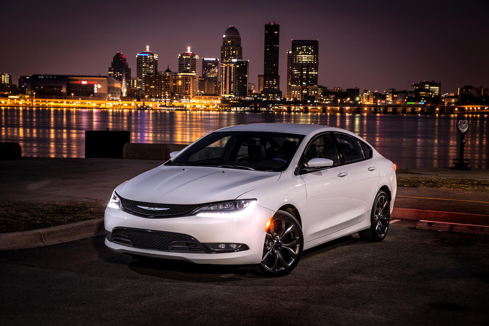 2016 Chrysler 200 Sedan: Review, Trims, Specs, Price, New Interior  Features, Exterior Design, and Specifications | CarBuzz