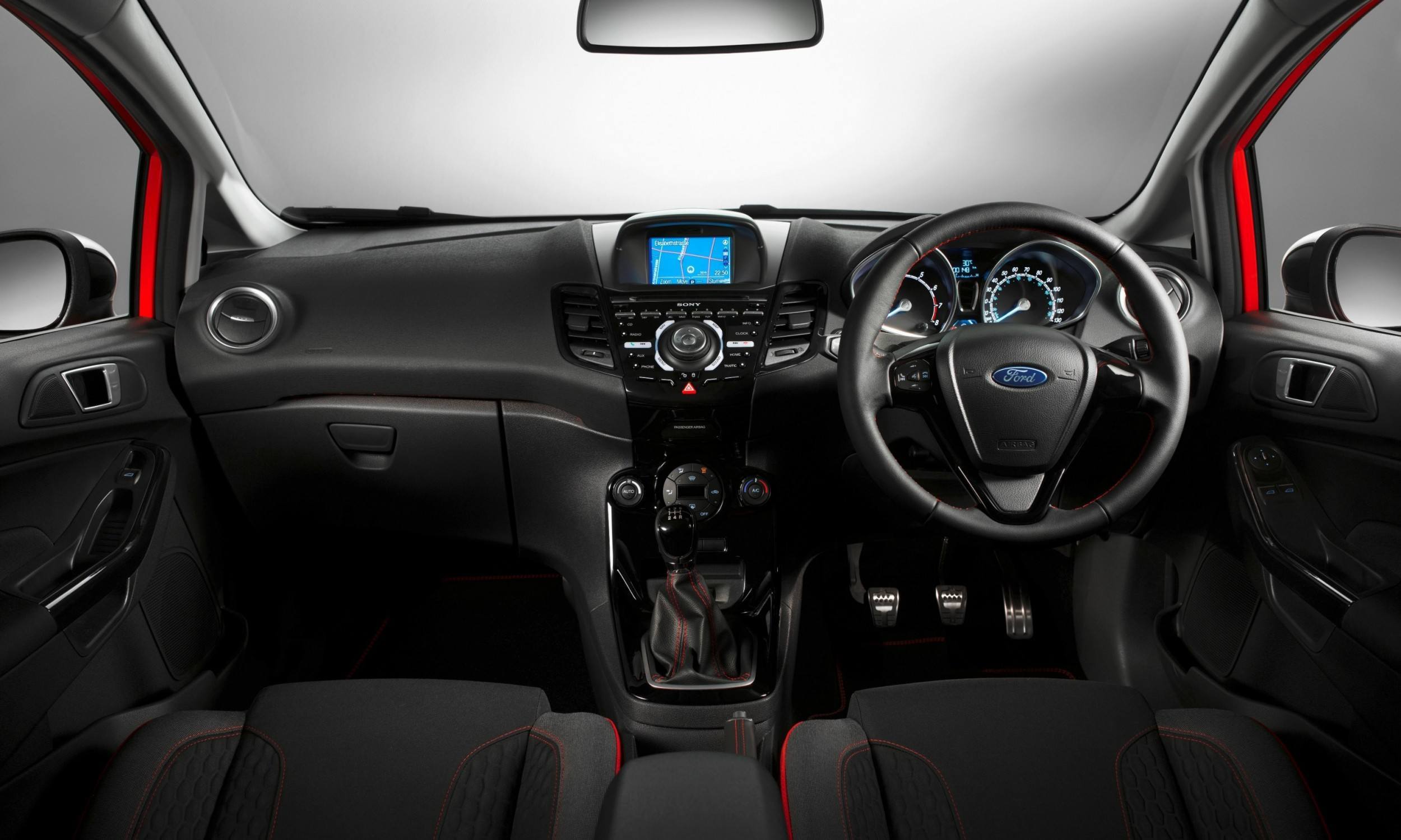 2014 Ford Fiesta Red Edition and Fiesta Black Edition Announced for UK 2