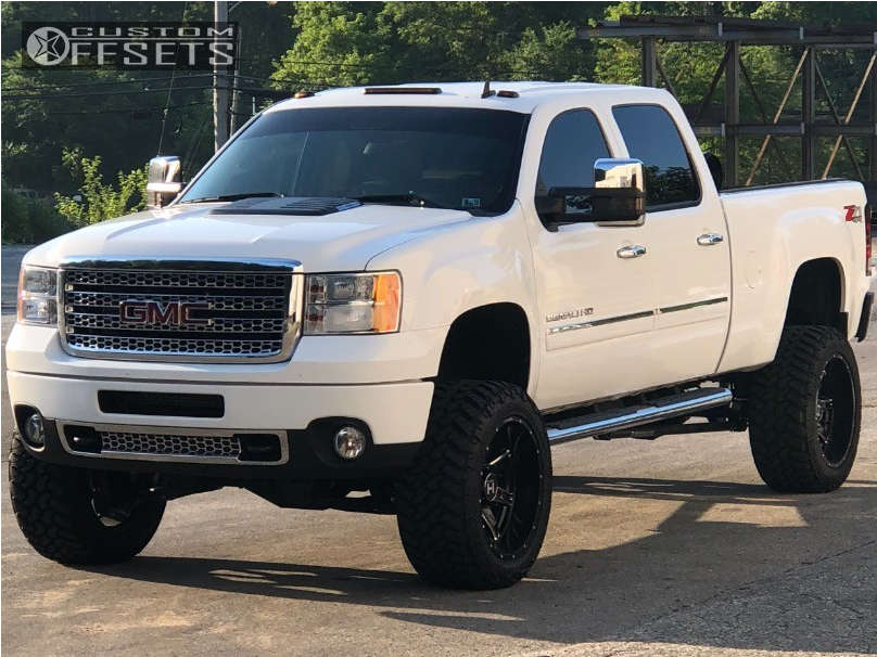 2013 GMC Sierra 2500 HD with 22x12 -44 Hostile Alpha and 325/50R22 Nitto  Trail Grappler and Suspension Lift 6.5" | Custom Offsets
