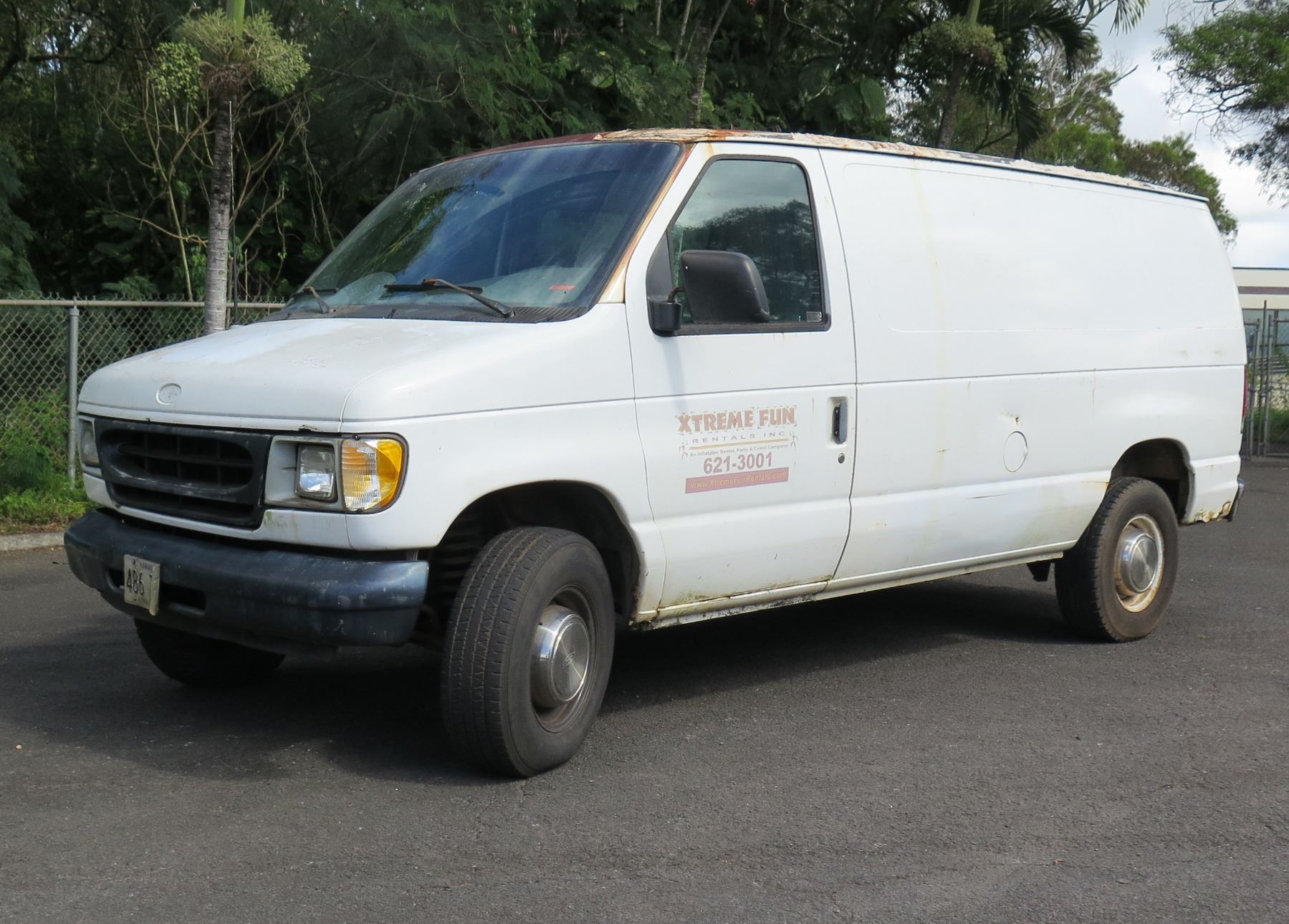 2000 Ford E250 Van, Parts/Repair, Engine Runs, Registration Expired - Oahu  Auctions