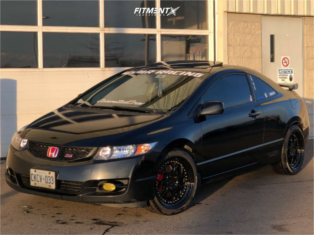 2011 Honda Civic Si 2dr Coupe (2.0L 4cyl 6M) with 18x8.5 Aodhan Ds01 and  Bridgestone 235x40 on Stock Suspension | 1340941 | Fitment Industries