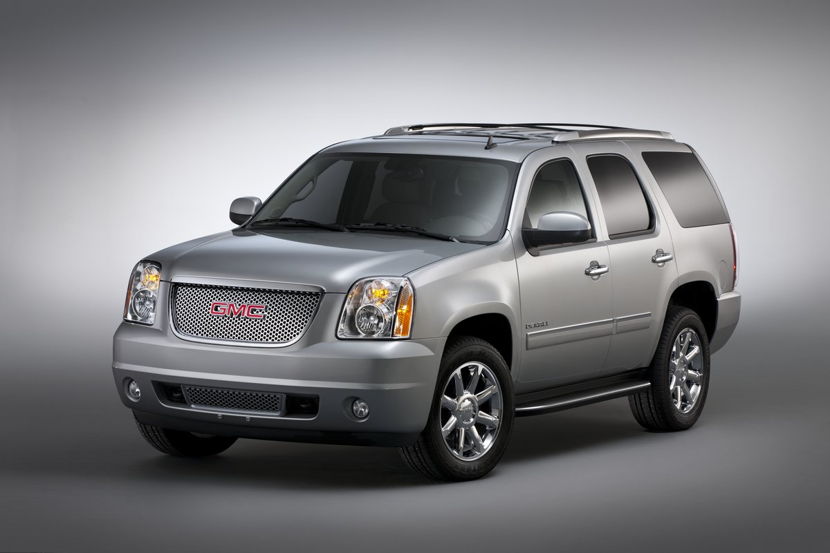 2013 GMC Yukon Review, Ratings, Specs, Prices, and Photos - The Car  Connection
